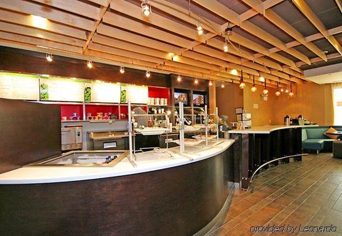 Courtyard Greensboro Airport מראה חיצוני תמונה