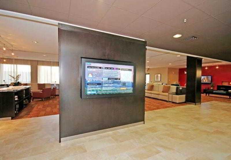 Courtyard Greensboro Airport מראה פנימי תמונה